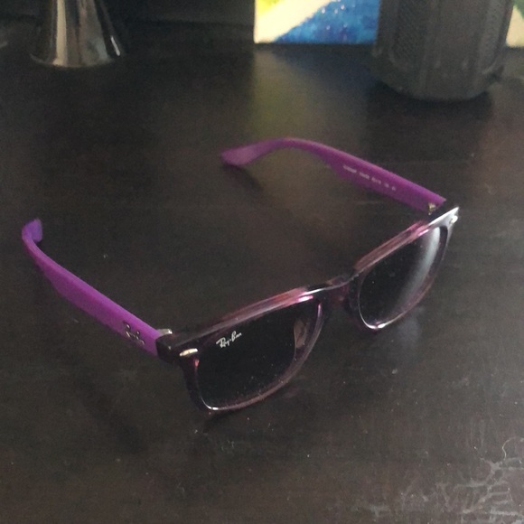 Kids purple Ray Ban sunglasses (new) - Picture 2 of 2